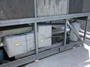 Outdoor Chiller With Sound Blankets